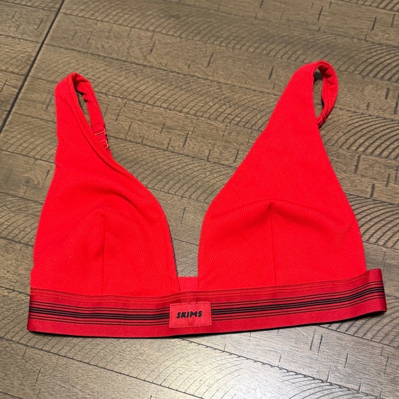 SKIMS Other - SKIMS Red Ribbed Bralette with Striped Band